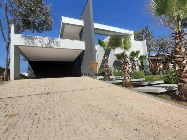 #990 - Casa em condomínio para Venda em Lagoa Santa - MG