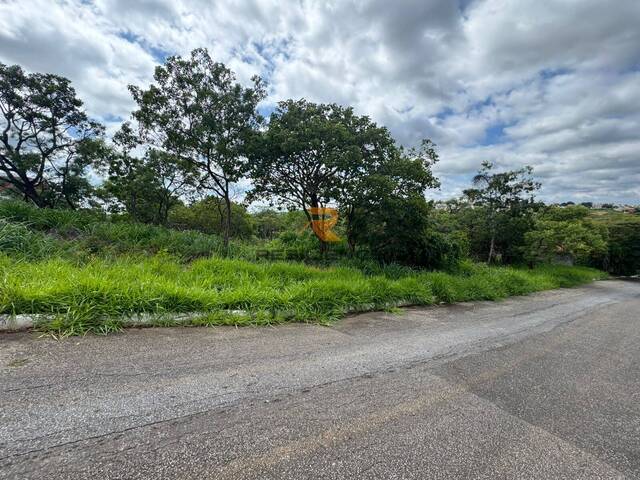 Venda em Lagoa Mansões - Lagoa Santa